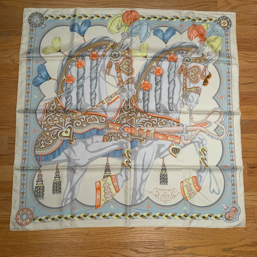 Hermes Harnais de Coeur scarf 90